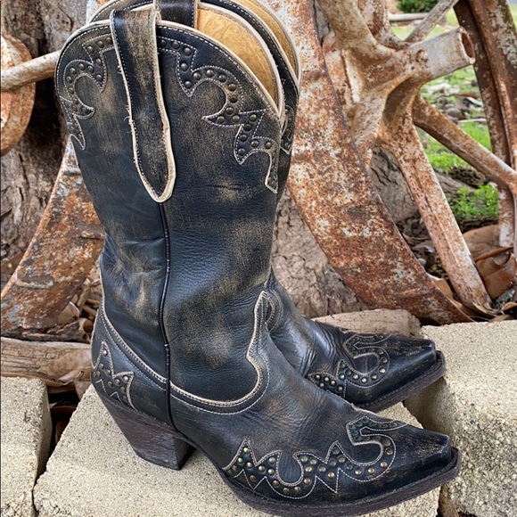 Ladies western boots. - Picture 3 of 14